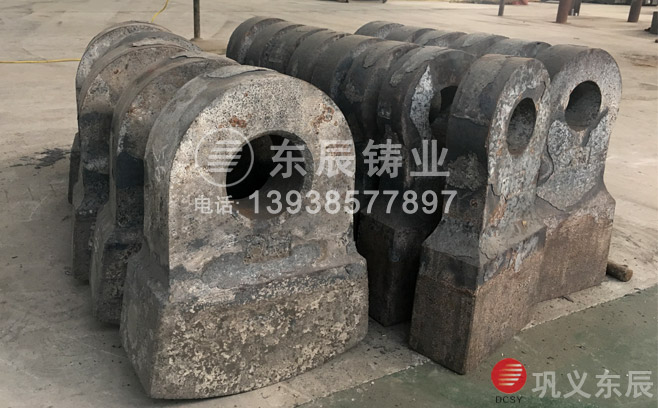 碎石機(jī)合金錘頭